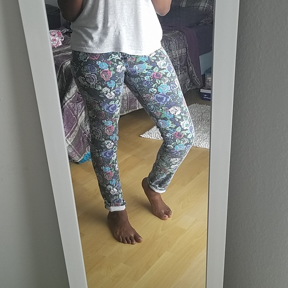 Almost Famous Floral Jeans